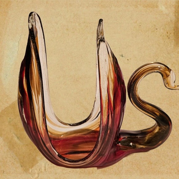 Art Glass Swan Napkin Holder Reds Browns Sooner Style Elegant Statement - Picture 3 of 11
